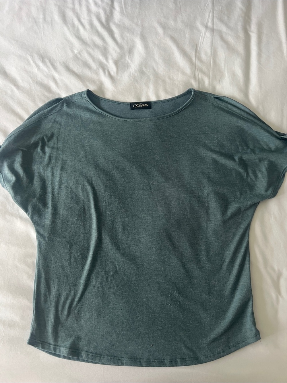 Women’s Slate Green Scoop Neck Short Sleeve Top
